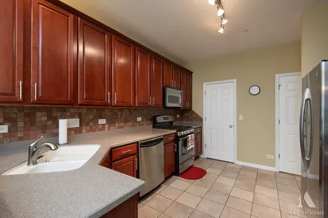 10079 Cummings Street Huntley IL 60142