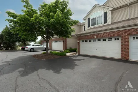 10079 Cummings Street Huntley IL 60142