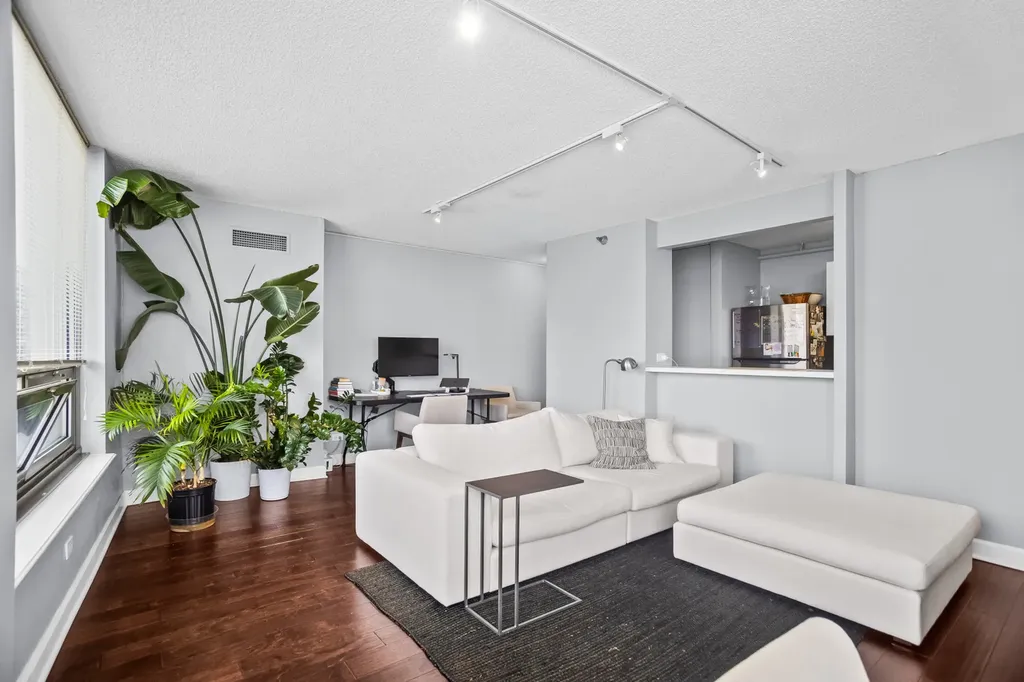 440 North Wabash Avenue Chicago IL 60611