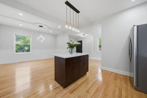 7247 South Luella Avenue Chicago IL 60649