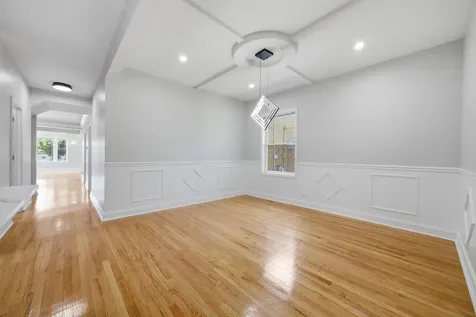 7247 South Luella Avenue Chicago IL 60649