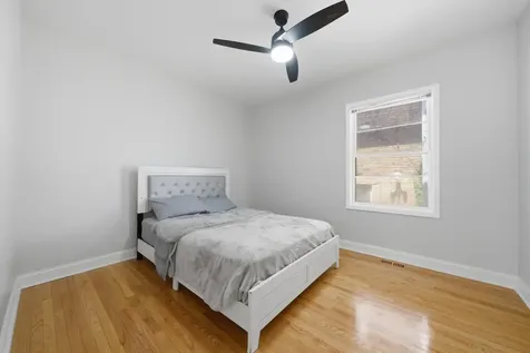 7247 South Luella Avenue Chicago IL 60649