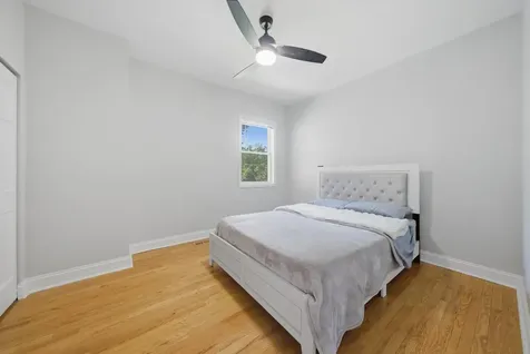 7247 South Luella Avenue Chicago IL 60649