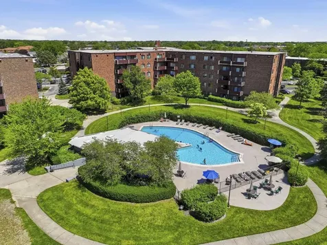 720 Wellington Avenue Elk Grove Village IL 60007