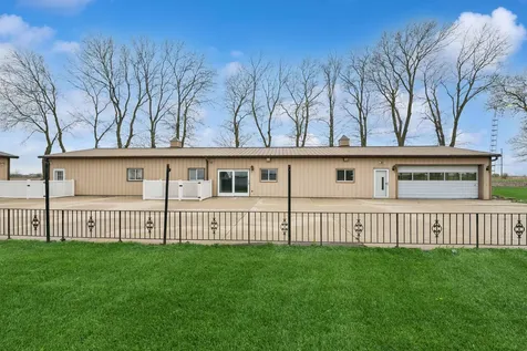 1430 North 30th Road Ottawa IL 61350