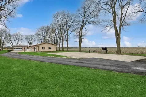 1430 North 30th Road Ottawa IL 61350