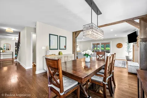 120 Hilltop Avenue Barrington IL 60010