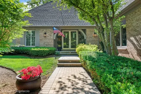 120 Hilltop Avenue Barrington IL 60010