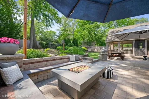 120 Hilltop Avenue Barrington IL 60010
