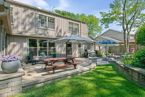 120 Hilltop Avenue Barrington IL 60010