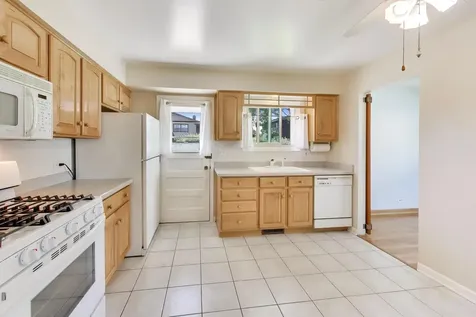 7819 Church Street Morton Grove IL 60053