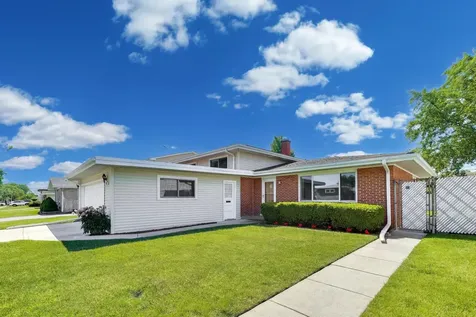 7819 Church Street Morton Grove IL 60053