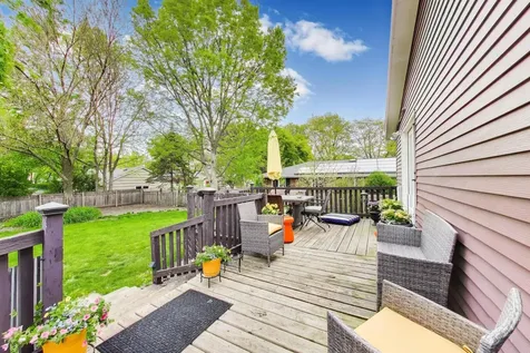310 West Kirchoff Road Arlington Heights IL 60005