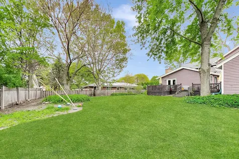 310 West Kirchoff Road Arlington Heights IL 60005