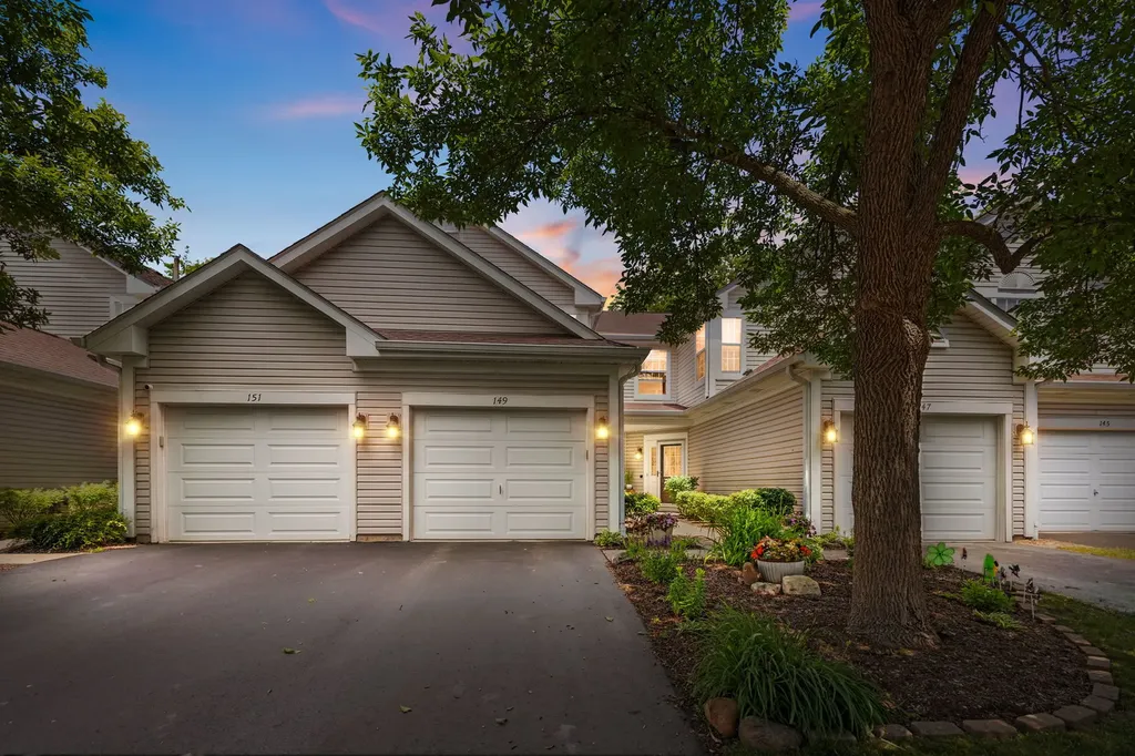 149 Polaris Drive Lake In The Hills IL 60156