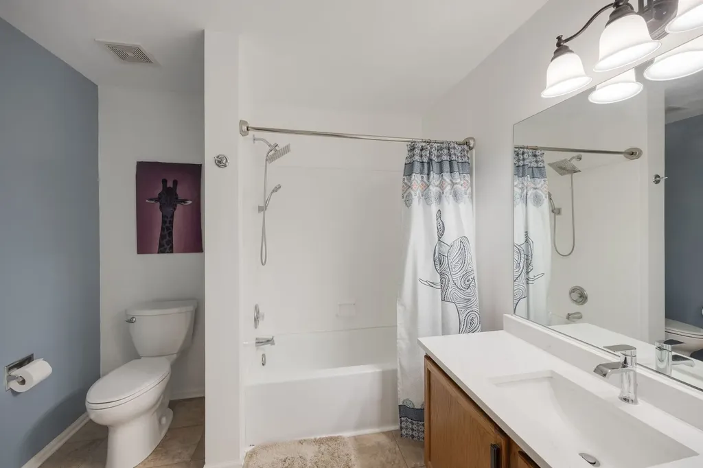 149 Polaris Drive Lake In The Hills IL 60156