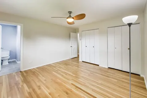 1503 North Park Drive Mount Prospect IL 60056