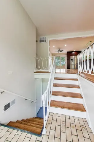 1503 North Park Drive Mount Prospect IL 60056