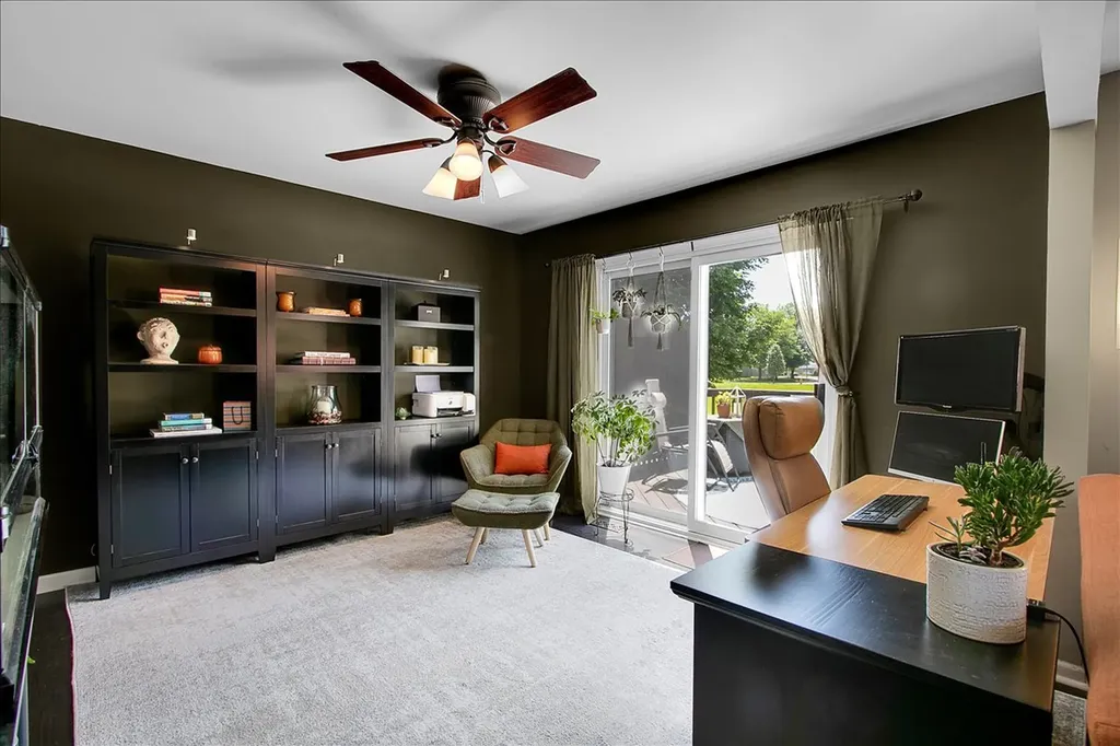 1916 Tamahawk Lane Naperville IL 60564