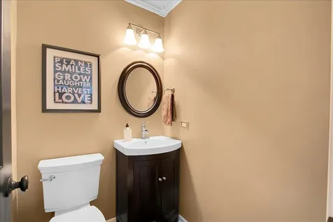 1916 Tamahawk Lane Naperville IL 60564