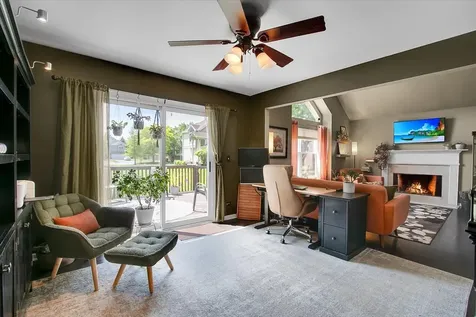 1916 Tamahawk Lane Naperville IL 60564