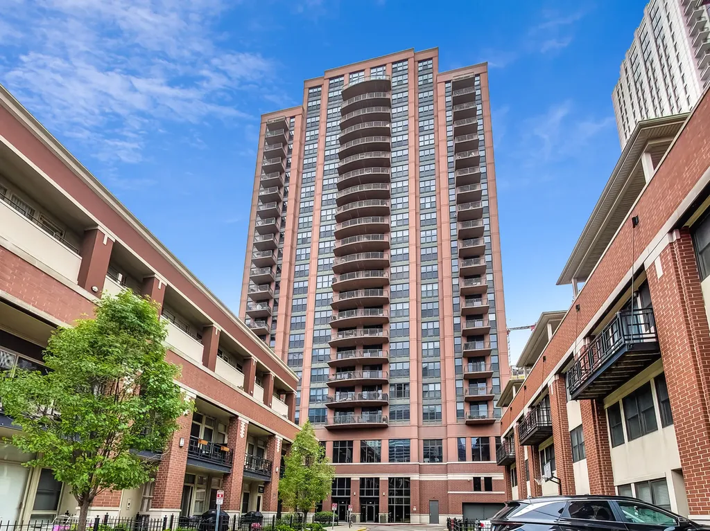 330 North Jefferson Street Chicago IL 60661