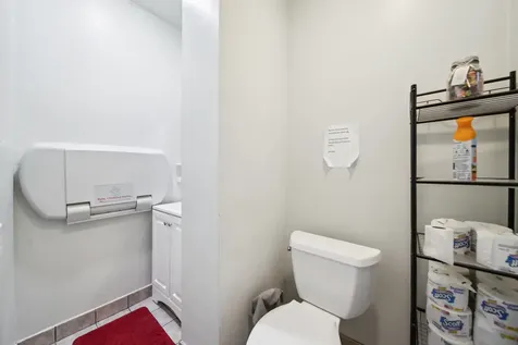 4351 North Western Avenue Chicago IL 60618