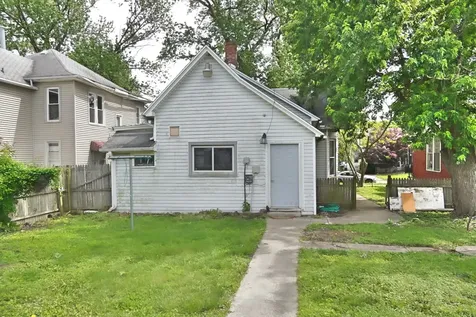 1412 Edgar Avenue Mattoon IL 61938