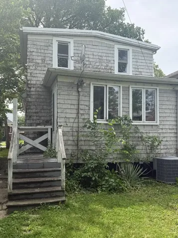 12535 Elm Street Blue Island IL 60406