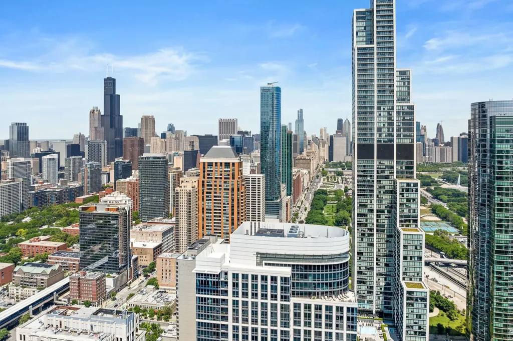 1322 South Prairie Avenue Chicago IL 60605