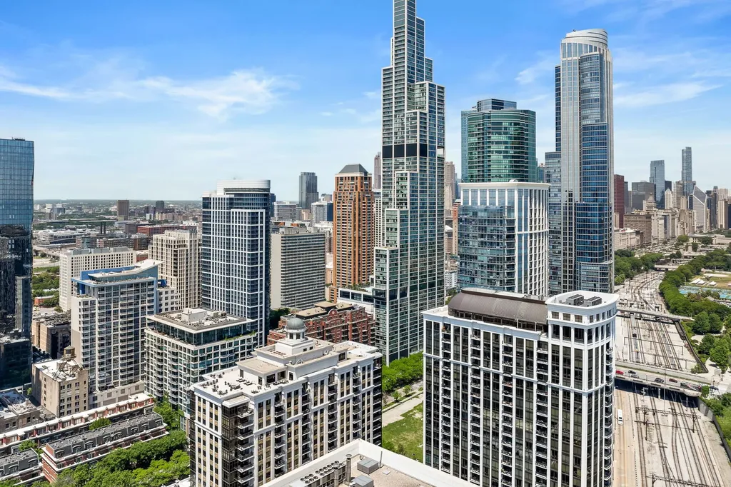 1322 South Prairie Avenue Chicago IL 60605
