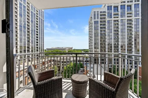 1322 South Prairie Avenue Chicago IL 60605