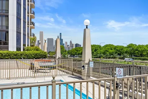 1322 South Prairie Avenue Chicago IL 60605