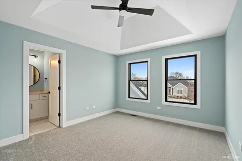 677 Cumberland Lane Oswego IL 60543
