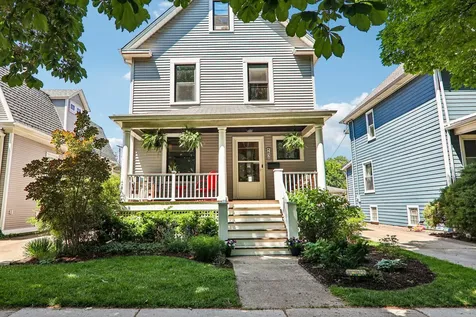 4630 North Kilbourn Avenue Chicago IL 60630
