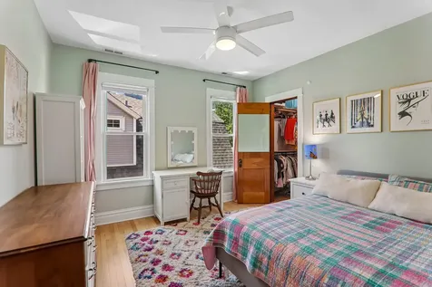 4630 North Kilbourn Avenue Chicago IL 60630