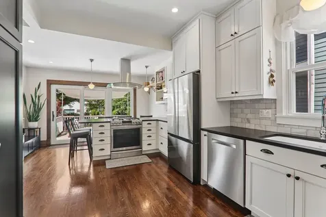 4630 North Kilbourn Avenue Chicago IL 60630