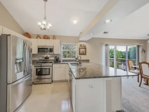 7323 Grandview Court Carpentersville IL 60110