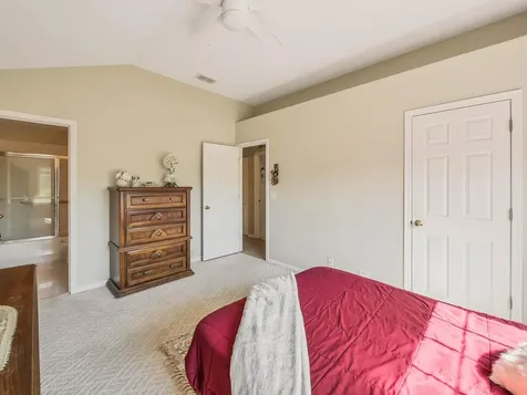 7323 Grandview Court Carpentersville IL 60110