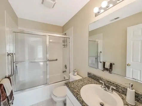 7323 Grandview Court Carpentersville IL 60110