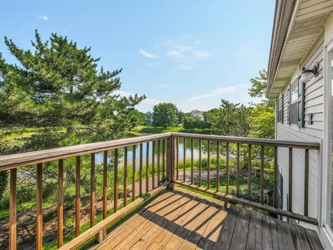 7323 Grandview Court Carpentersville IL 60110