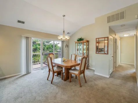7323 Grandview Court Carpentersville IL 60110