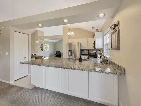 7323 Grandview Court Carpentersville IL 60110