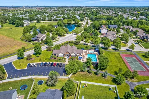 1016 Bayhill Lane Shorewood IL 60404