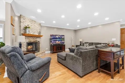 1016 Bayhill Lane Shorewood IL 60404