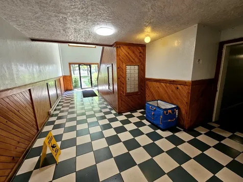 870 East Old Willow Road E Prospect Heights IL 60070
