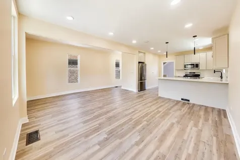 3723 South Winchester Avenue Chicago IL 60609