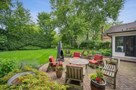 1225 Elm Street Winnetka IL 60093