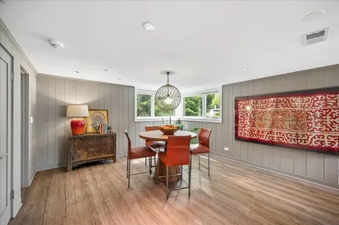 1225 Elm Street Winnetka IL 60093