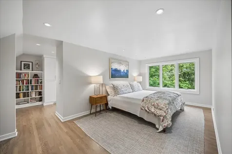 1225 Elm Street Winnetka IL 60093